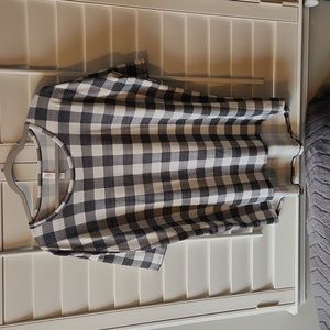 Plaid Tunic Black and white LuLaRoe Irma NWOT